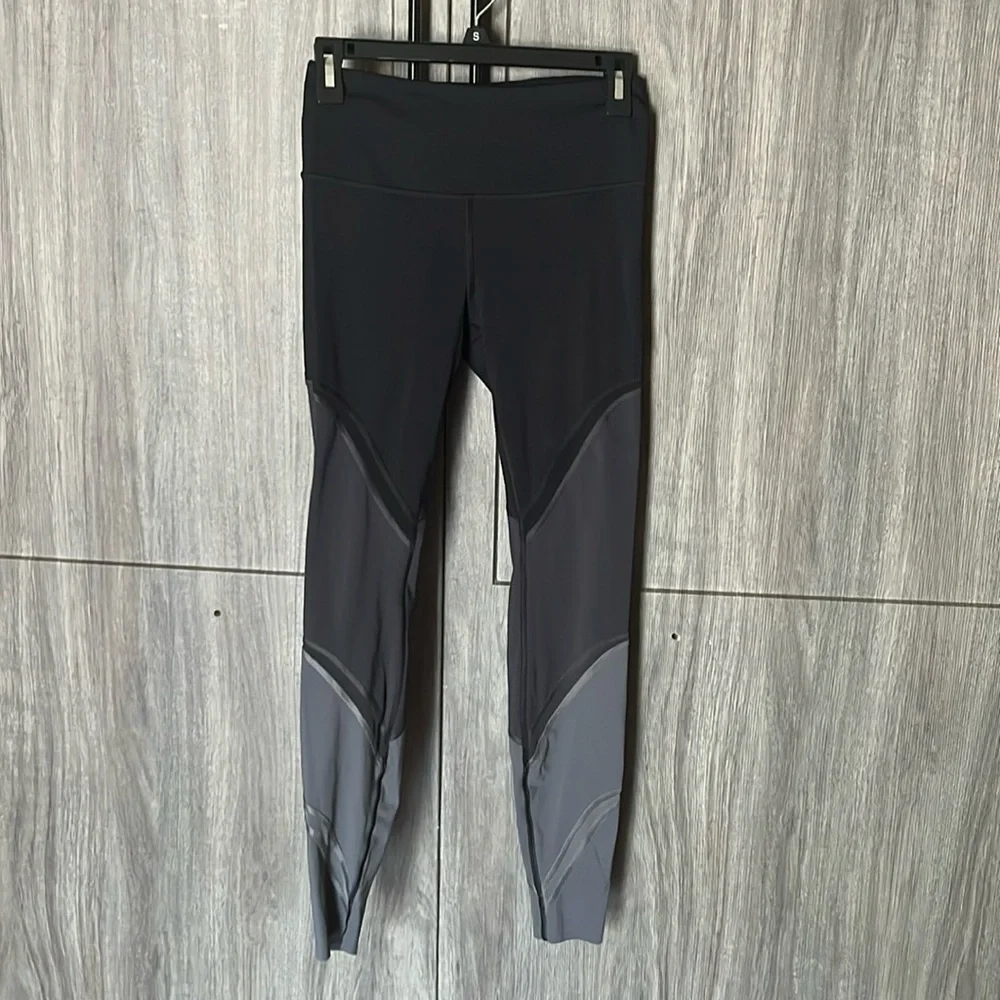 Lululemon Athletica leggings - Picture 4 of 16